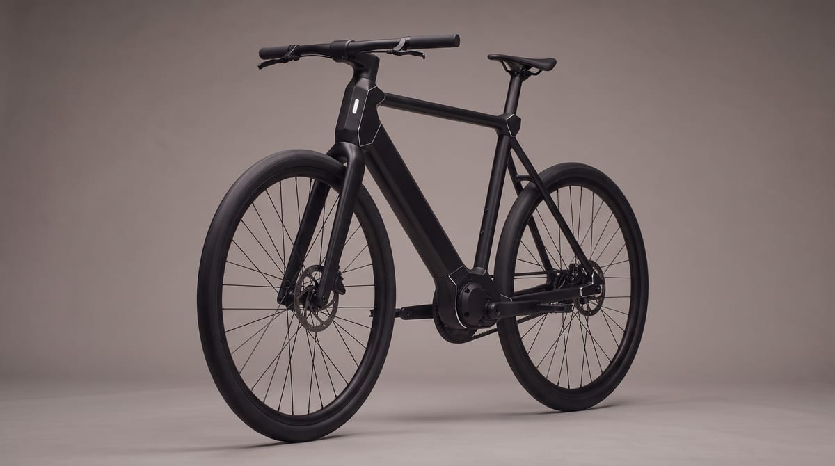 The bike — front three-quarter, Graphite